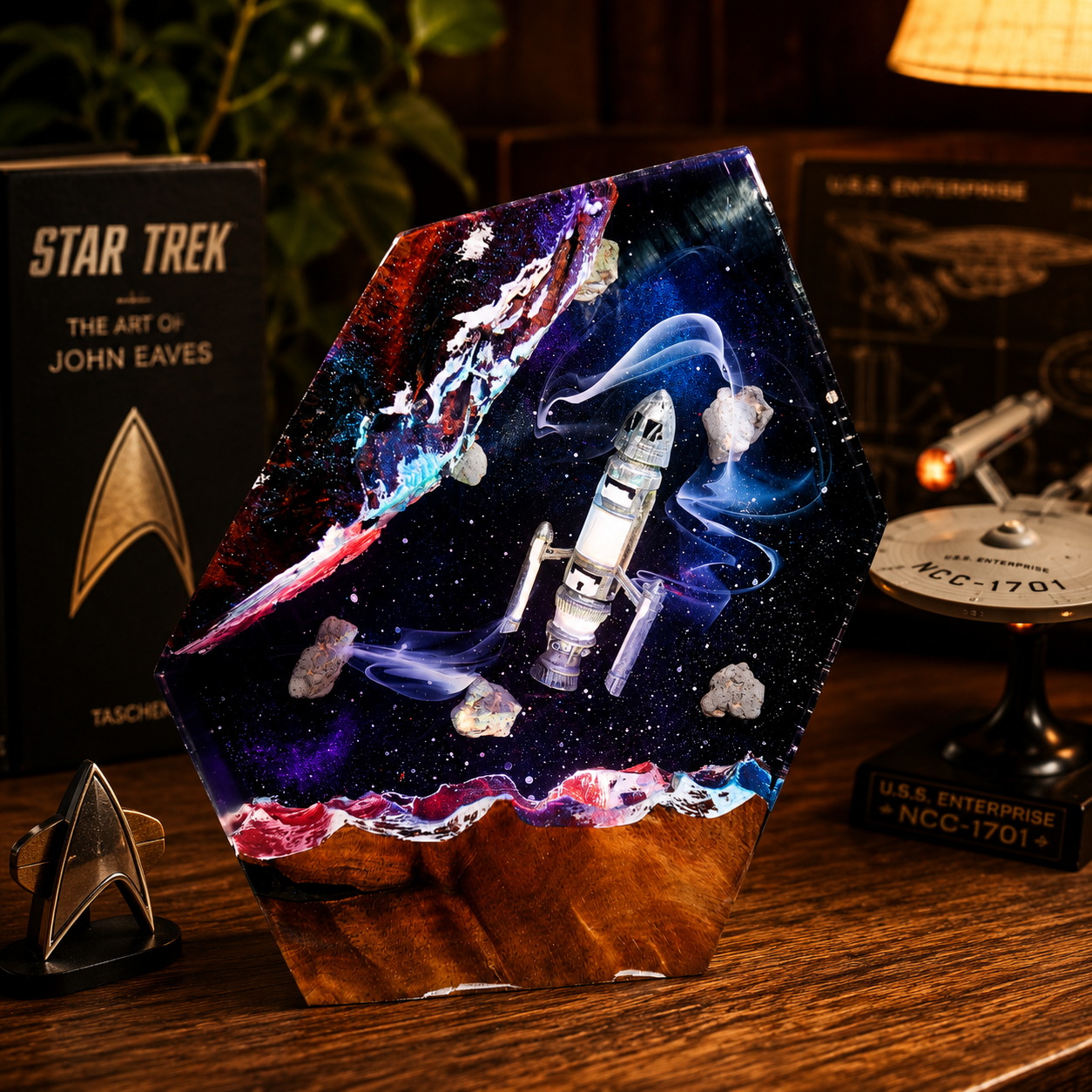 Star Trek USS Phoenix - NCC-65420 Night Light - Gift for Trekkie