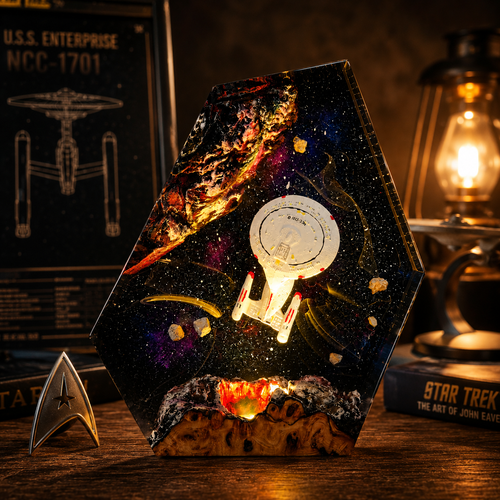 Star Trek USS Enterprise NCC-1701-D Lamp, Gift for Trekkie