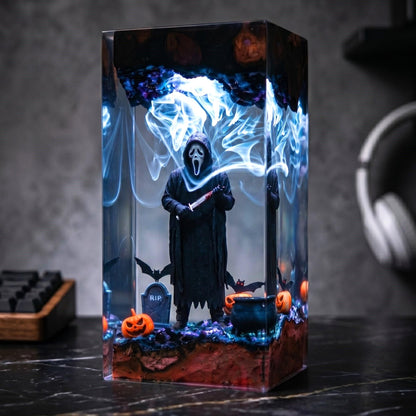Deluxe Ghostface Scream Epoxy Resin Lamp