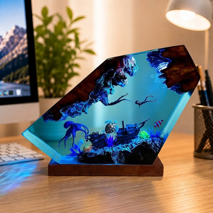 Ocean Night Light - Octopus and diver night light