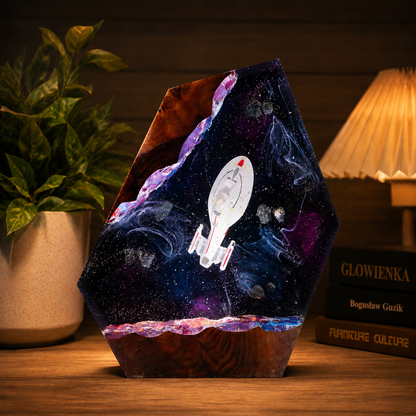 Star Trek USS Voyager NCC-74656 Lamp - Gift for Trekkie