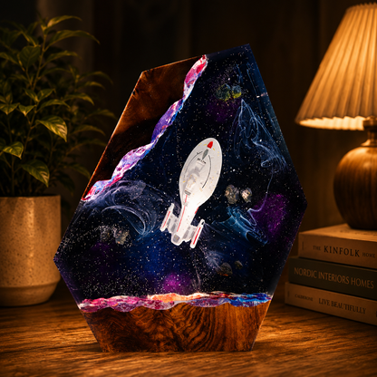 Star Trek USS Voyager NCC-74656 Lamp - Gift for Trekkie