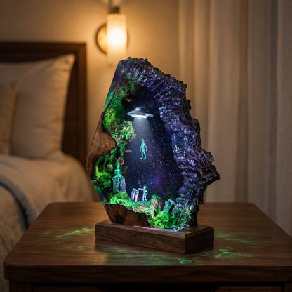 Spaceship and alien night light -  Galaxy lamp