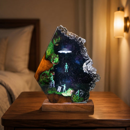 Spaceship and alien night light -  Galaxy lamp